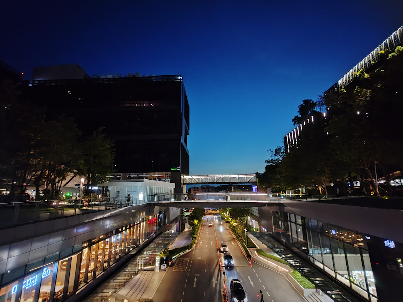วิ่งลอยฟ้าใจกลางเมือง @ 101 Sky Track